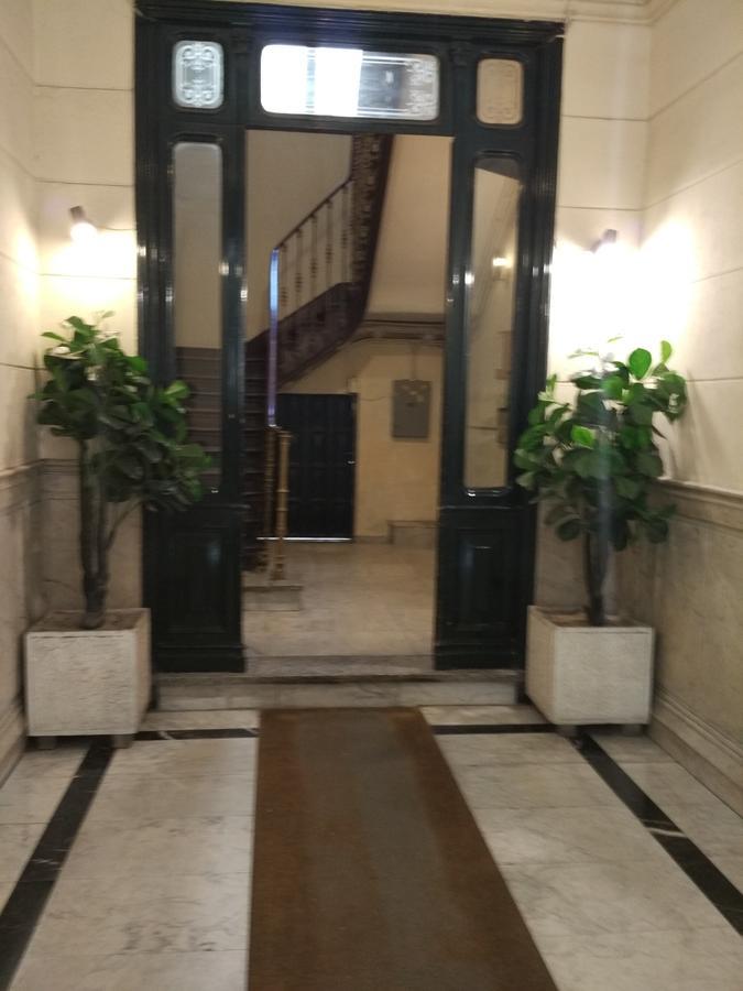 Pension Dominguez Madrid Extérieur photo